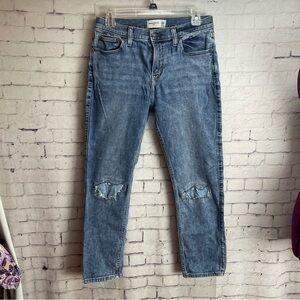 Abercrombie Kids size 15/16 short taper mid wash jeans